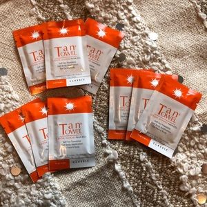 Fair to medium tan towels (9)